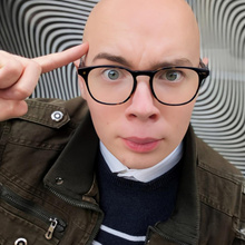 Tobias Burkey headshot
